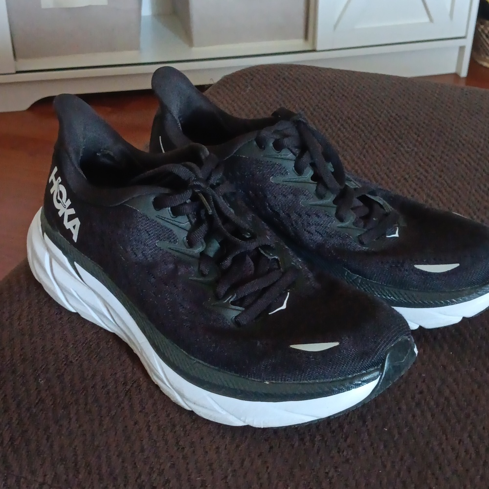 Hoka One One Clifton Sneakers